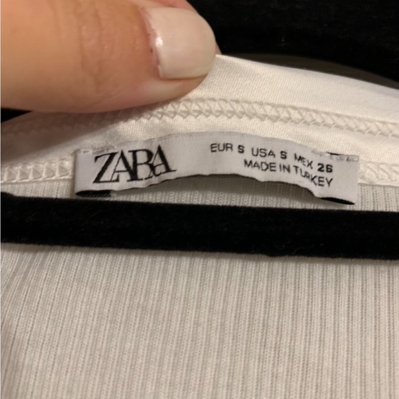 Ribbed V-Neck Long Sleeve - Picture 2 of 2